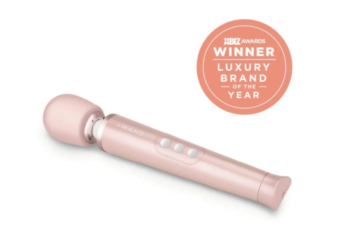 Le Wand Petite Rechargeable Vibrating Massager