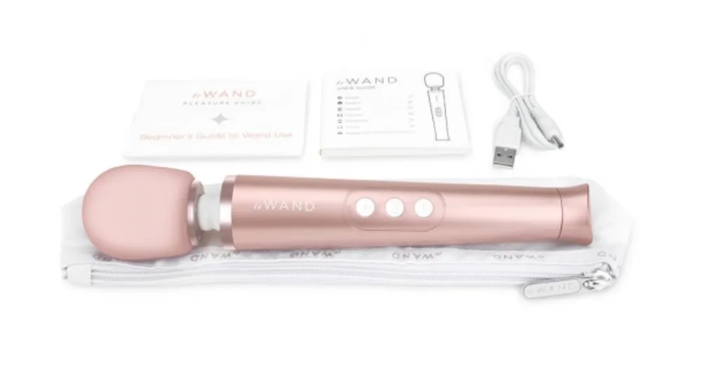 Le Wand Petite Rechargeable Vibrating Massager