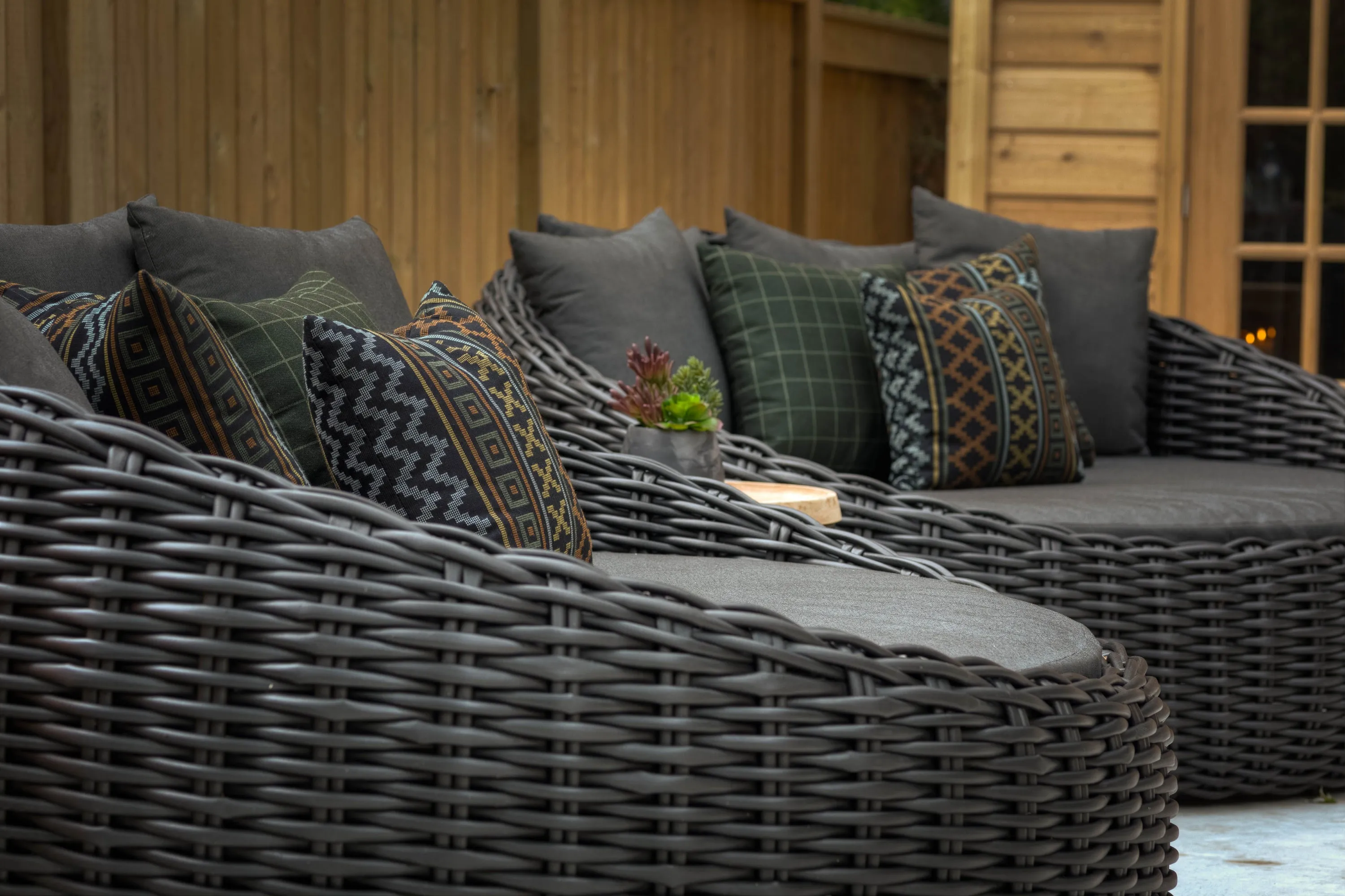 Outdoor - Sunbrella - Boxi Pine Pillow